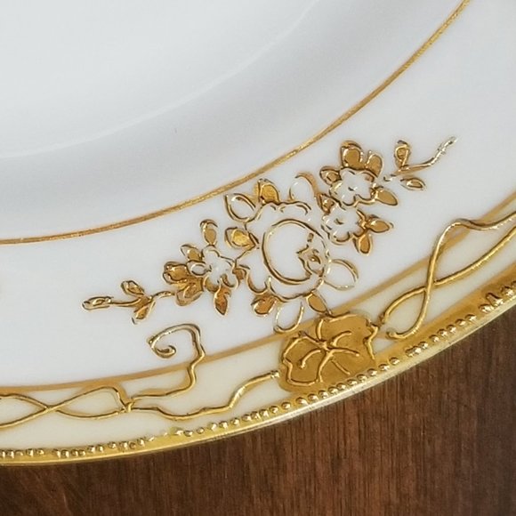 2 Nippon Hand Painted Antique Gold Encrusted Floral Salad Plates - Picture 4 of 9